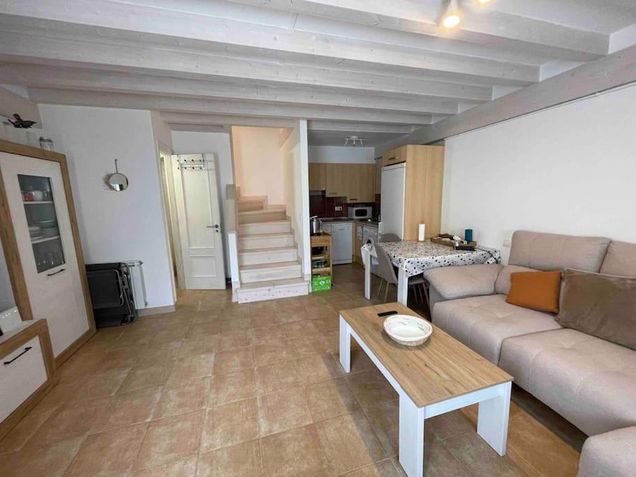 Casa En La Montana Con Piscina De Temporada Vila Arredondo Exterior foto