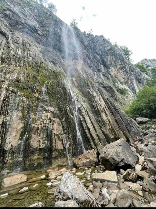 Casa En La Montana Con Piscina De Temporada Vila Arredondo Exterior foto