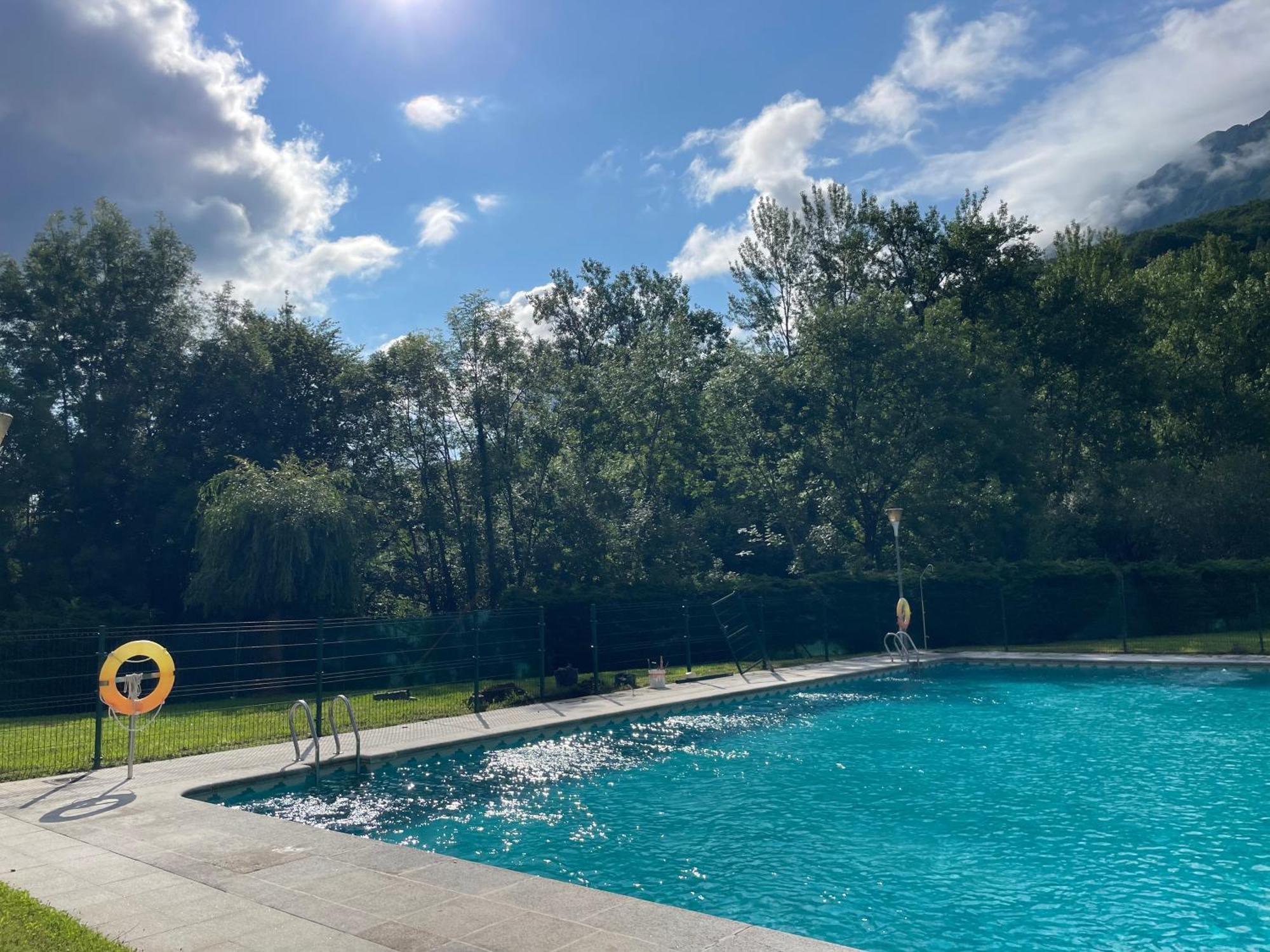 Casa En La Montana Con Piscina De Temporada Vila Arredondo Exterior foto